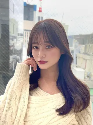 ロング レイヤーカット/ 顔まわり/アオイのヘアスタイル