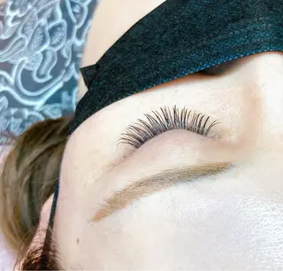 マツエク・マツパ Halte eyelashの眉毛・アイブロウイメージ
