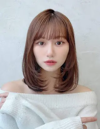 ミディアム カット、カラーモデル 募集中のヘアスタイル