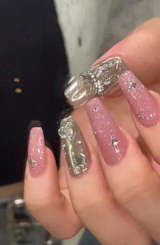 ネイル Ellenail恵比寿店所属・Shion / エルネイル恵比寿のネイルデザイン