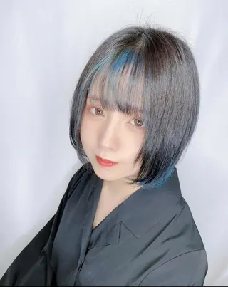 ショート カラー Gaudi / ガウディのヘアスタイル