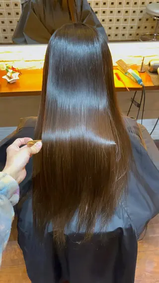 ロング CoCooN TAKUMAのヘアスタイル