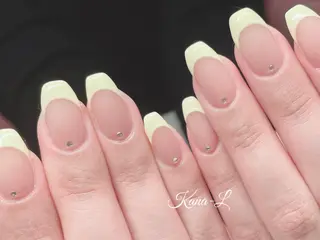 ネイル 芦辺 香奈のネイルデザイン