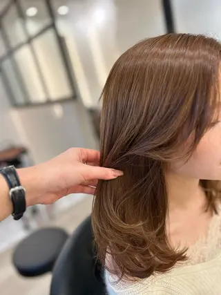 ミディアム カラー &chaLme   心斎橋所属・emi/髪質改善/ 韓国風/艶カラーのヘアスタイル