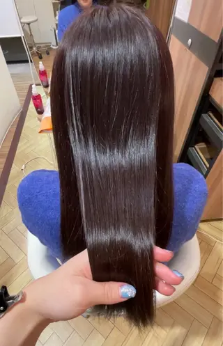 カラー 青木 しおりのヘアスタイル