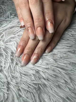 ネイル シェヌネイル JURAのネイルデザイン