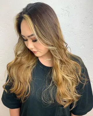 ロング boutique misakiのヘアスタイル