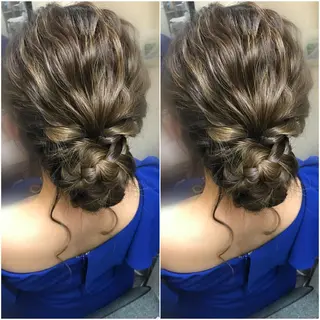 ロング ヘアアレンジ 全席個室　暖色カラー Zina松園優香🌸のヘアスタイル