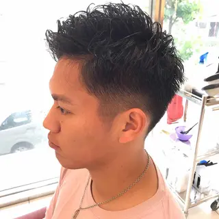 ショート パーマ メンズ 瀬川 茉衣子のヘアスタイル