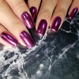 ミディアム ネイル クロキ 。のネイルデザイン