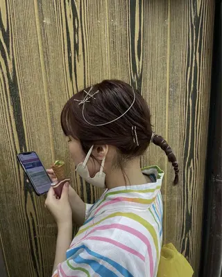 ミディアム JEAN CLAUDE BIGUINE 横浜ベイクォーター店所属・Koharu 髪質改善カラーのヘアスタイル