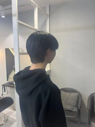 カラー メンズ 友花 暗髪／ナチュラルのヘアスタイル