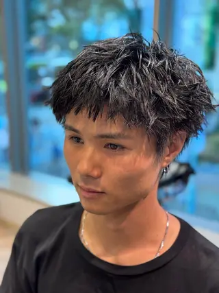 ショート メンズ メンズ特化/ センターパート/八谷のヘアスタイル