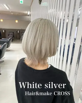 ショート カラー YURI ✨のヘアスタイル