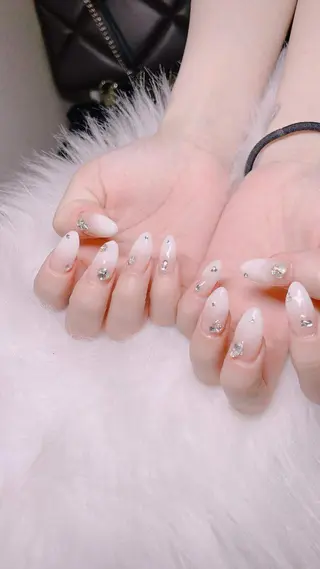 カラー ネイル Anh 高田馬場のネイルデザイン