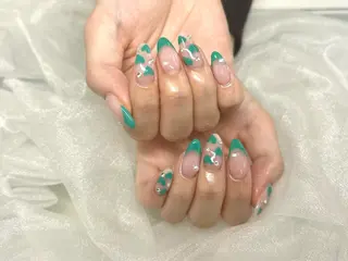 ネイル 加藤 楓子のネイルデザイン