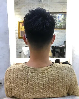 ショート メンズ Carina所属・セン北徒歩５分 キシタクのヘアスタイル