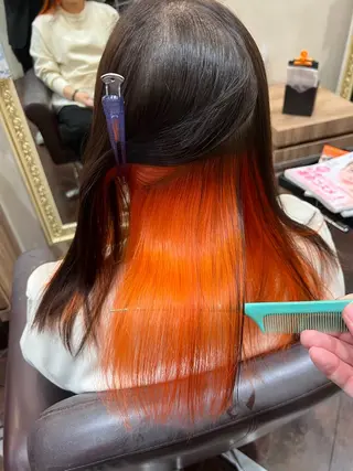 ロング カラー インナーカラー/ ストレート/奥野洸也のヘアスタイル