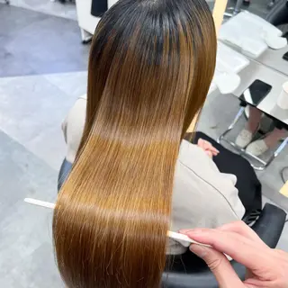 ロング ケアカラー/縮毛矯正 /レイヤー/板垣光采のヘアスタイル