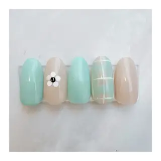 ネイル YURI ◡̈ nagoyaのネイルデザイン