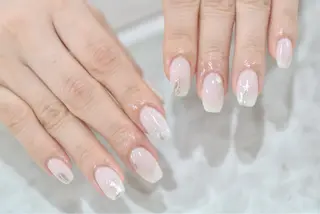 ネイル Leonie やまざきのネイルデザイン