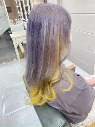 ロング カラー ヘアアレンジ 𝐑𝐈𝐍𝐊𝐀 🐣🩷のヘアスタイル