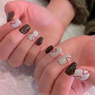 ネイル ジェヌインネイル 河内のネイルデザイン