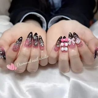 ネイル Diamond NAIL💝のネイルデザイン