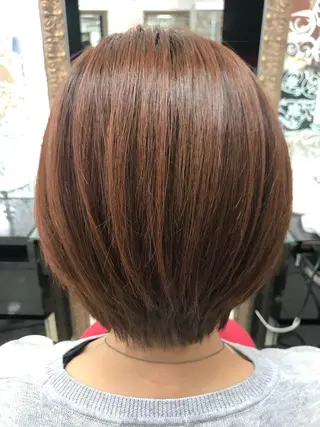 ショート 米良 志織のヘアスタイル