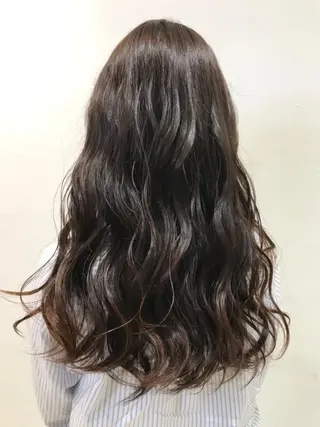 カラー 金澤 夏海のヘアスタイル