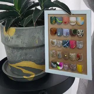 ネイル Nailsalon MagicShopのネイルデザイン