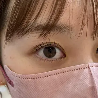 マツエク・マツパ ブリーチなしカラー ダブルカラーエクステのヘアスタイル