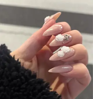 ネイル Chisa Nail Studio所属・チ サのネイルデザイン