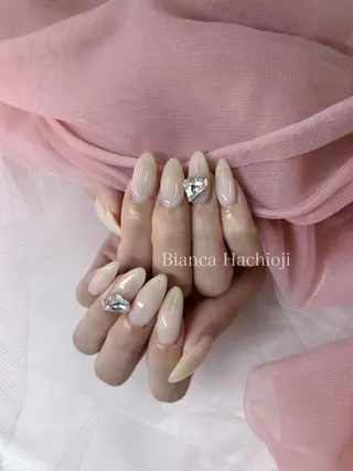 ネイル 𝑌𝑈𝑈𝐾𝐴 /ワンホン/量産型のネイルデザイン