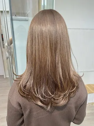 セミロング カラー パーマ ヘアアレンジ 二ヶ月綺麗が続く デザイン/星野六三四のヘアスタイル