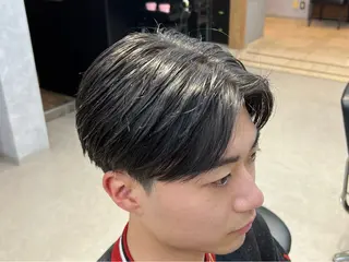 ショート メンズ VeRO所属・VeRO ヒュウミのヘアスタイル