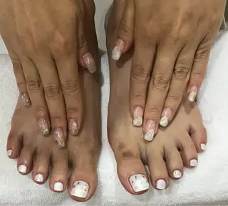 ネイル Nest 蜂谷のネイルデザイン