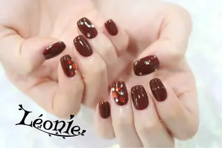 ネイル Leonie やまざきのネイルデザイン