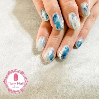 ネイル tiarynail K Kのネイルデザイン