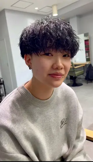 パーマ メンズ 佐々木 楽人のヘアスタイル