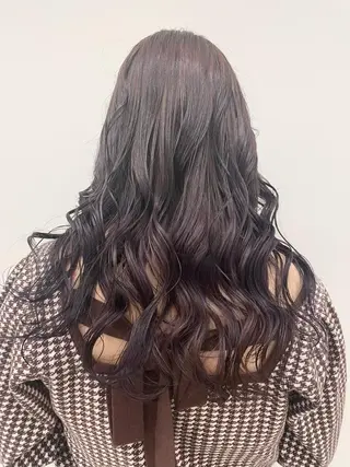 ロング カラー 🌈デザインカラー MISAKI🐰のヘアスタイル