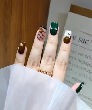 ネイル 💅E•U•B NAIL🌹所属・横浜市中区曙町 ネイルE·U·Bのネイルデザイン