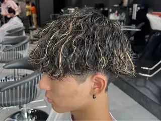 カラー パーマ メンズ ✨️ツイスパ波巻き特 化小杉澪生✨️のヘアスタイル