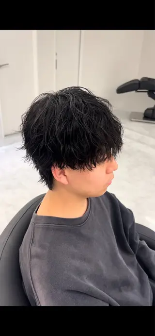 ショート カラー パーマ メンズ 【メンズ特化】 AITOKYO 七虹のヘアスタイル