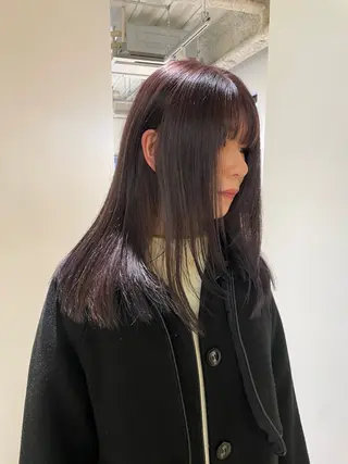 セミロング DEE okumuraのヘアスタイル