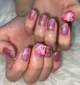 ネイル RaLa(ネイル&アイラッシュ)所属・🫧RaLa ⭐︎AYAKA🫧のネイルデザイン