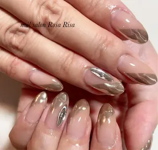 セミロング ネイル ネイルスタジオ シェイクユアハンズのネイルデザイン