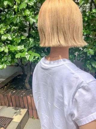 ショート カラー 長井 美佳のヘアスタイル