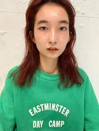 ミディアム カラー DUMBO 千歳船橋のヘアスタイル