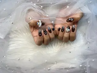 ネイル パーツ全部¥110 サロンミミのネイルデザイン